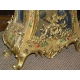 Louis XV mantel clock, Vernis