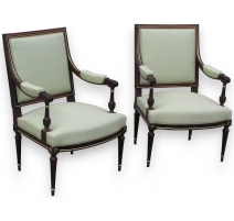 Paire de fauteuils Louis XVI.