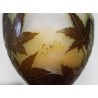 Vase à talon "Feuilles d'érable" signé GALLÉ