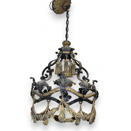 Lustre en fer forgé lauriers et flocs