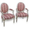 A pair of Louis XVI armchairs, lacquered in white and gold, by  Moinat SA  - Antiques and interior design