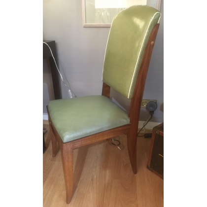 Suite de six chaises Art Deco en acajou et cuir