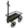 Petit char d\'enfant en bois