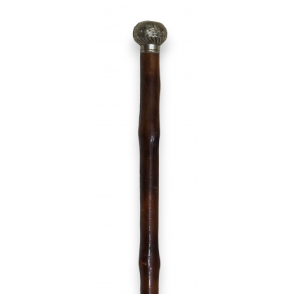 Walking stick with a silver ‘Flowers’ knob