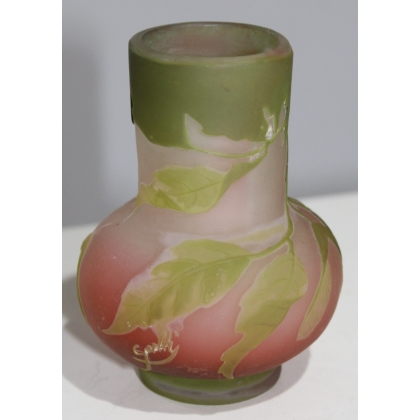 Vase bulbe décor frène signé GALLÉ