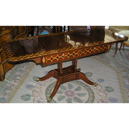  Sofa Table à abattants marquetterie de croisillons sur  Moinat SA  - Antiquités décoration