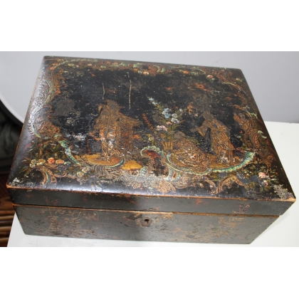 Black lacquer box with gold Chinese decoration