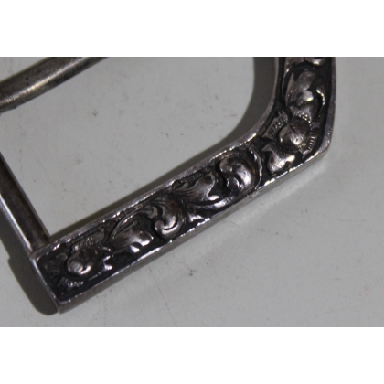 Metal belt buckle