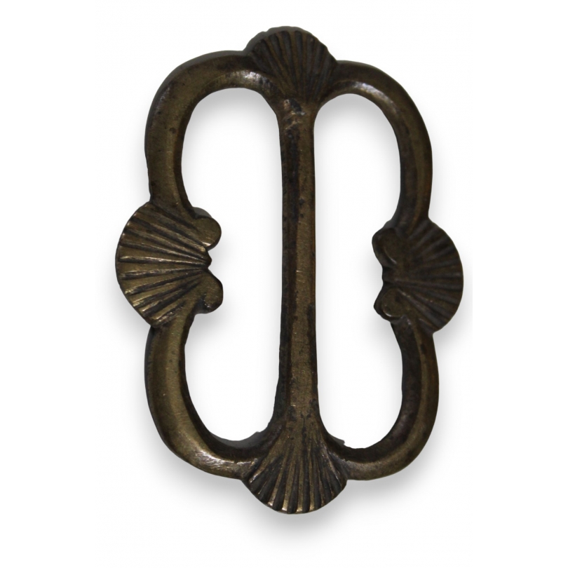 Boucle de ceinture en bronze décor coquillage