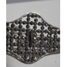 Metal belt buckle with diamond-effect design