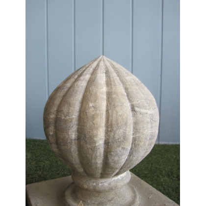 Decorative stone ball
