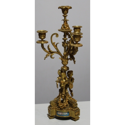  Paire de chandeliers style Louis XVI. sur  Moinat SA  - Antiquités décoration