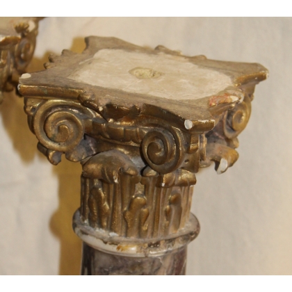Colonne en marbre brèche rouge