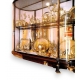 Grande vitrine française style Louis XVI en laiton