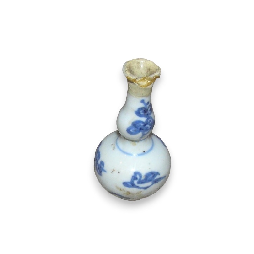 Vase miniature en porcelaine de Chine