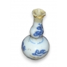 Vase miniature en porcelaine de Chine
