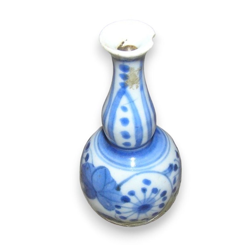 Vase miniature en porcelaine de Chine