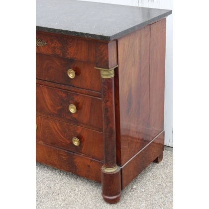 Commode Empire en acajou, dessus marbre