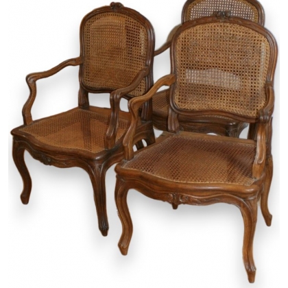 Paire de fauteuils Louis XV.