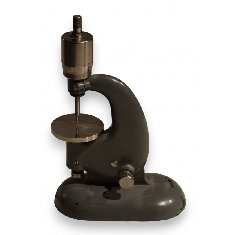LUTHER vertical micrometre, a watchmaker’s tool