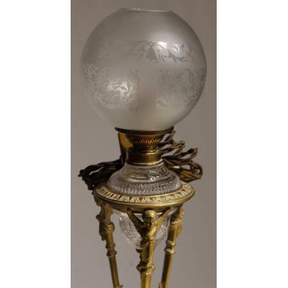 Lampe Napoléon III en bronze avec coupe en cristal