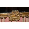 Espejo Luis XVI dorado. En  Moinat SA  - Antigüedades y decoración