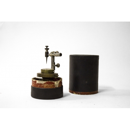 Spiral-counting device, horological tool