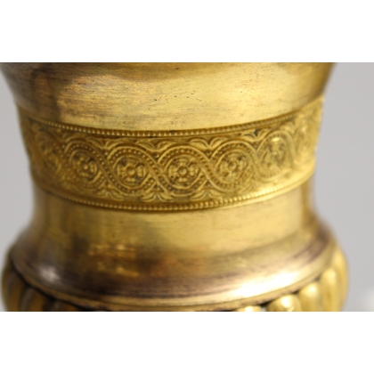 A pair of small, finely chiselled Medici vases