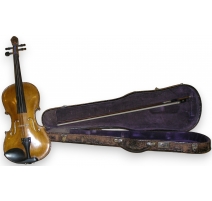 Violon avec étui signé Stainer