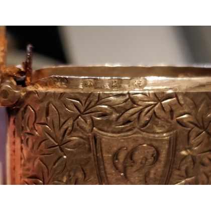  Petite boîte en argent, initiale G - sur  Moinat SA  - Antiquités décoration