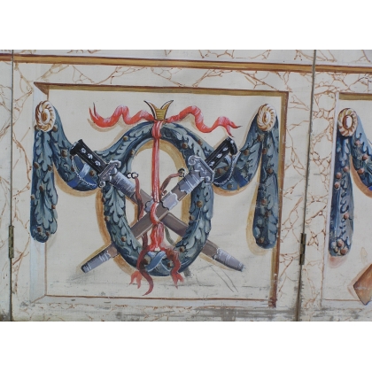 Four-panel screen. Available from  Moinat SA  - Antiques and home décor