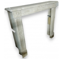 Cheminée en pierre calcaire style Louis XVI
