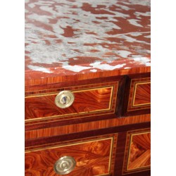 Cómoda Luis XVI. Tapa de mármol rojo. En  Moinat SA  - Antigüedades y decoración