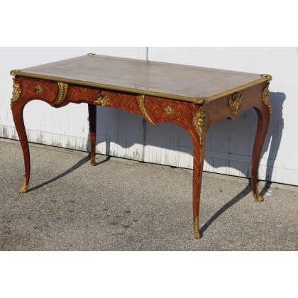 Bureau plat style Louis XV signé SORMANI