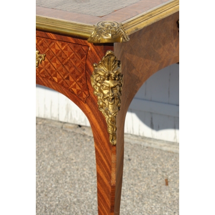 Bureau plat style Louis XV signé SORMANI