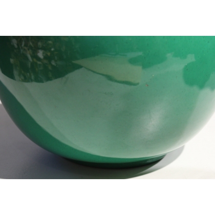 Vase en porcelaine verte