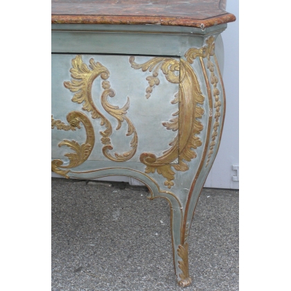  Commode Baroque. sur  Moinat SA  - Antiquités décoration