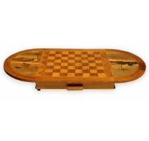 Jeu d'échec en bois sculpté et marqueté
