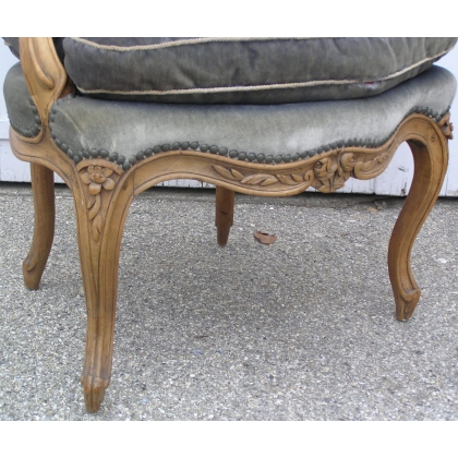A pair of cabriolet armchairs. From  Moinat SA  - Antiques and home décor