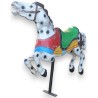 Cheval de manège peint.