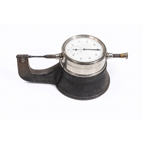 Thickness gauge