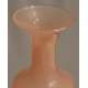 Vase en opaline rose