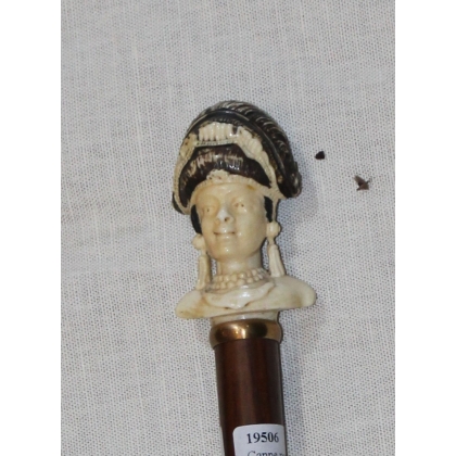 Canne pommeau en ivoire sculpté buste de femme
