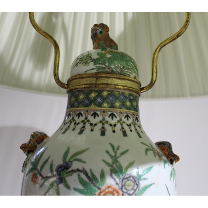 Vase chinois décor d'oiseaux en porcelaine