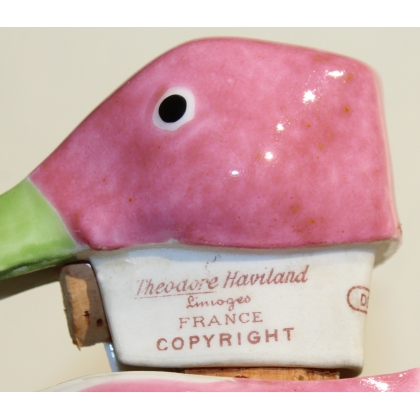 Pichet Canard rose vert signé SANDOZ