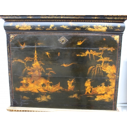  Cabinet laqué noir à décor chinois doré sur  Moinat SA  - Antiquités décoration