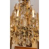 Grand lustre style Louis XV en bronze doré