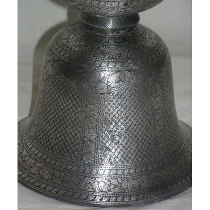 Bidri spittoon, India, 20th century, on  Moinat SA  - Antiques and decorative items