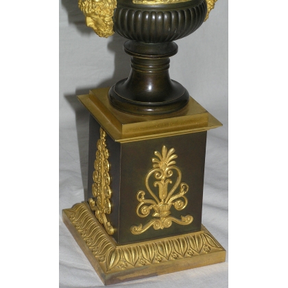  Paire de vases Empire. sur  Moinat SA  - Antiquités décoration