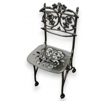 Chaise "Lierre" en fonte coloris vieux bronze